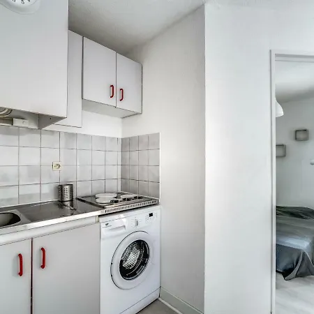 Apartment Les Floralies Ii-7 By Interhome Le Grau-du-Roi